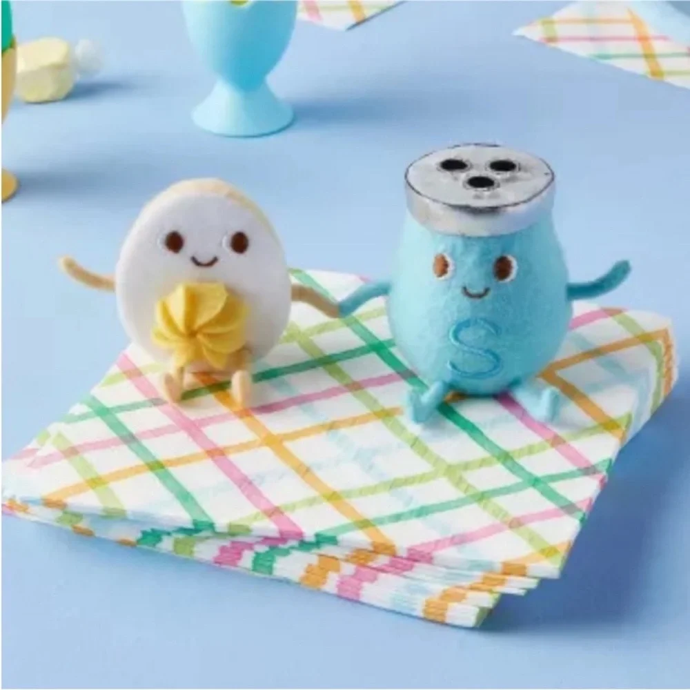 NWT Spritz Target Felt Egg and Salt Duo Easter Figurine